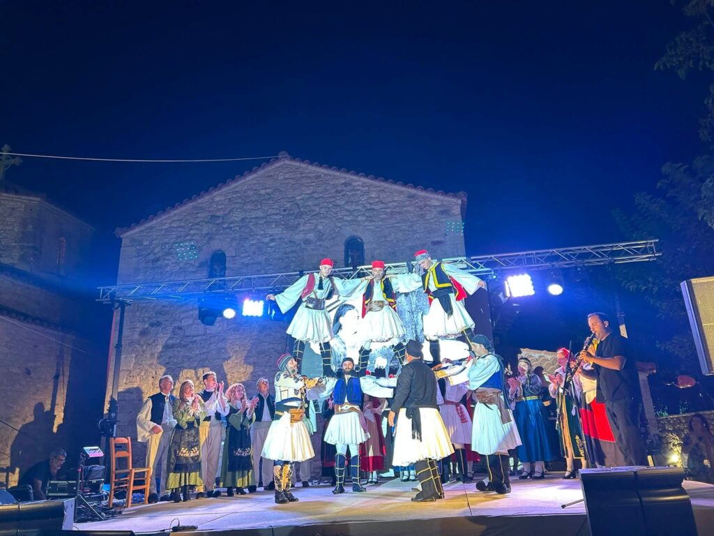Χαλανδρίτσα: Άνοιξε τις πύλες της η Αγροτική Έκθεση – Στο επίκεντρο Πρωτογενής τομέας και Νέα γενιά ΦΩΤΟΡΕΠΟΡΤΑΖ