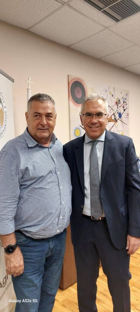 Ο Τάκης Αντωνόπουλος στην Αγροτική Έκθεση Χαλανδρίτσας ΦΩΤΟ