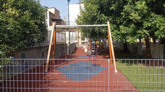 Αίγιο: Από χώρος εγκατάλειψης νέος πνεύμονας πρασίνου και παιχνιδιού ΦΩΤΟ 13 Αίγιο: Από χώρος εγκατάλειψης νέος πνεύμονας πρασίνου και παιχνιδιού ΦΩΤΟ
