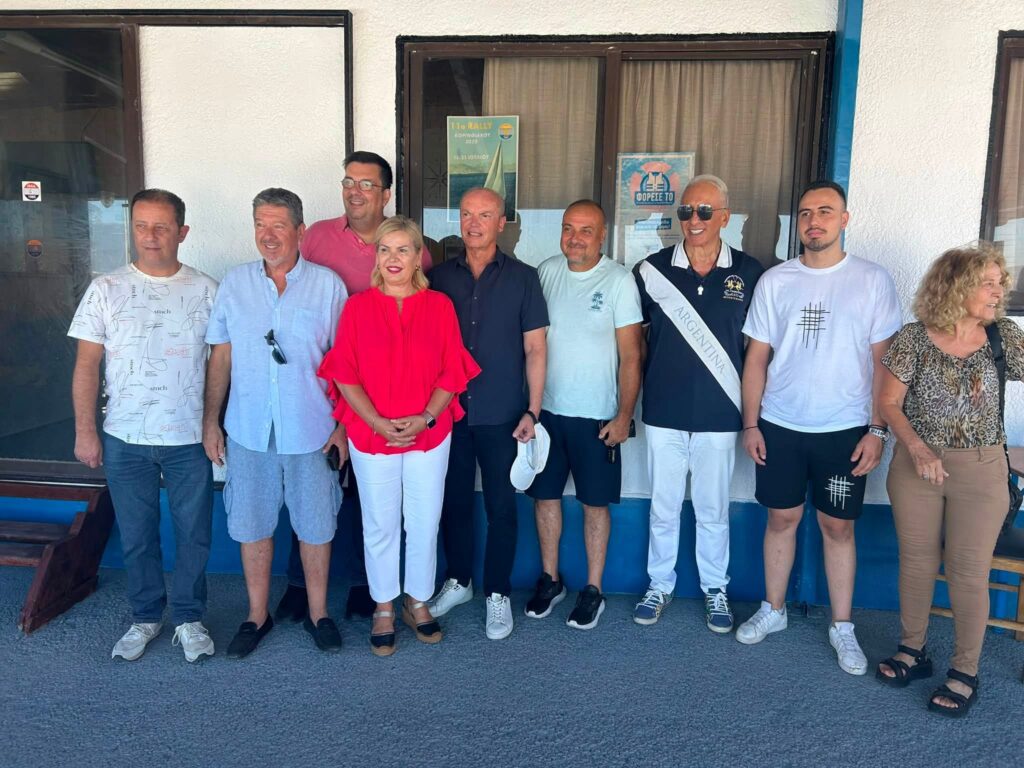 Η εθελοντική δράση «Μία μέρα για την ακτή» στην Αλυκή Αιγίου ΦΩΤΟ
