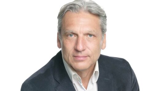 «Οκτώ άξονες για την οικονομική ανάπτυξη της Αχαΐας – Οι προτάσεις για το μέλλον του νομού» 12 «Οκτώ άξονες για την οικονομική ανάπτυξη της Αχαΐας – Οι προτάσεις για το μέλλον του νομού»