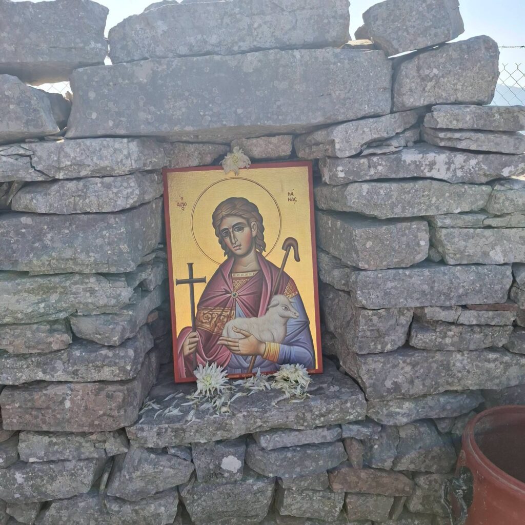 Η γιορτή του Αγίου Μάμα στα 1.250 μ. στον Πλάτανο Ερυμάνθου ΒΙΝΤΕΟ 6 Η γιορτή του Αγίου Μάμα στα 1.250 μ. στον Πλάτανο Ερυμάνθου ΒΙΝΤΕΟ
