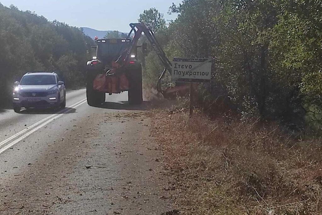Αχαΐα: Συνεχίζει η Πολιτική Προστασία τους καθαρισμούς κοντά στην Αρκαδία ΦΩΤΟ