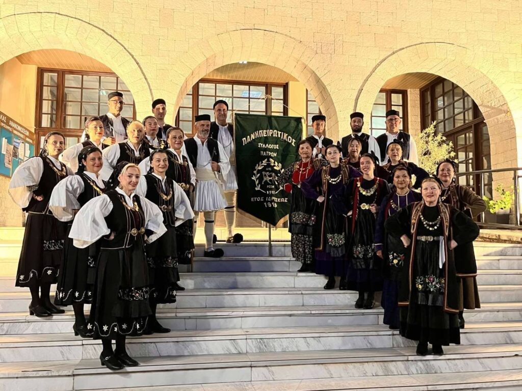 Ο Πανηπειρωτικός Σύλλογος Πατρών στην Κόνιτσα ΦΩΤΟ