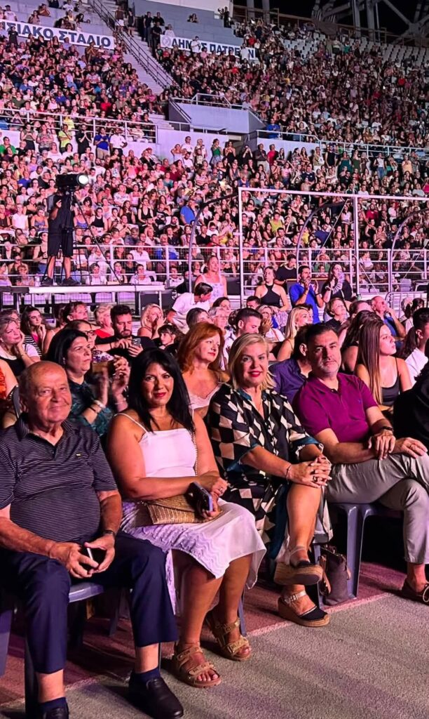 Πάτρα: Πάνω από 10.000 θεατές σε φιλανθρωπική συναυλία με Γαρμπή και Σχοινά ΒΙΝΤΕΟ-ΦΩΤΟ