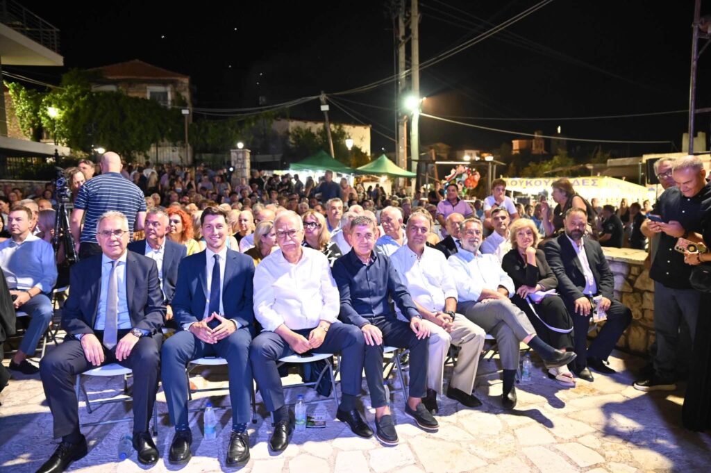 Χαλανδρίτσα: Άνοιξε τις πύλες της η Αγροτική Έκθεση – Στο επίκεντρο Πρωτογενής τομέας και Νέα γενιά ΦΩΤΟΡΕΠΟΡΤΑΖ