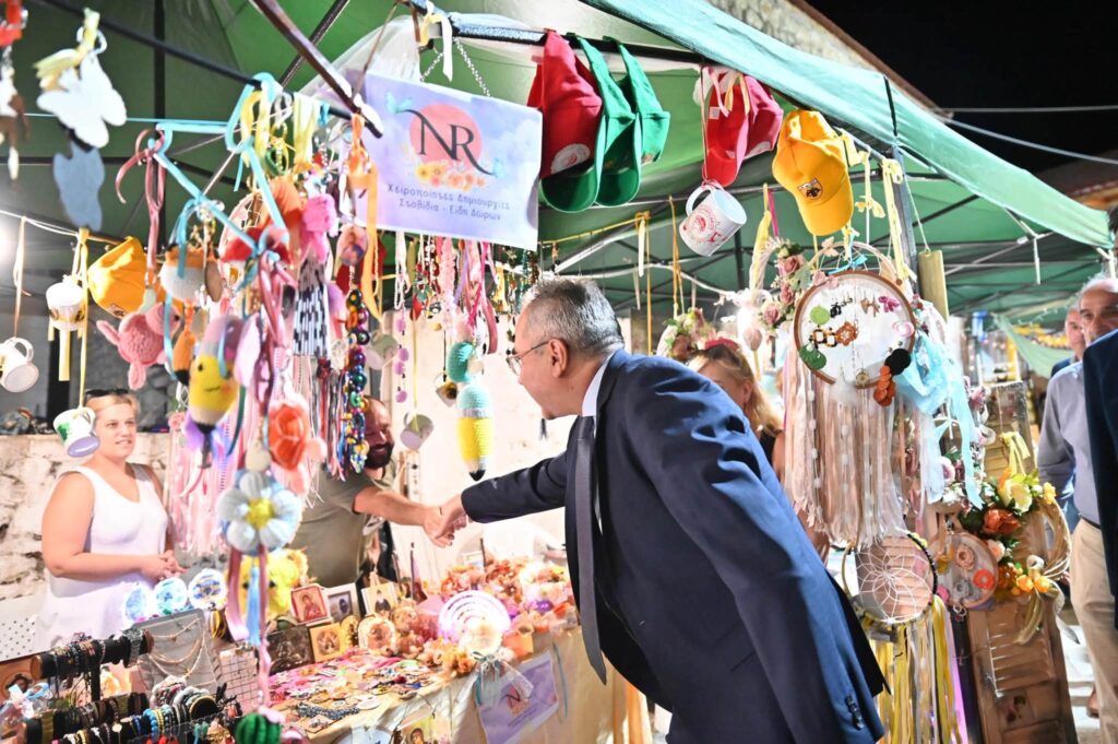 Χαλανδρίτσα: Άνοιξε τις πύλες της η Αγροτική Έκθεση – Στο επίκεντρο Πρωτογενής τομέας και Νέα γενιά ΦΩΤΟΡΕΠΟΡΤΑΖ