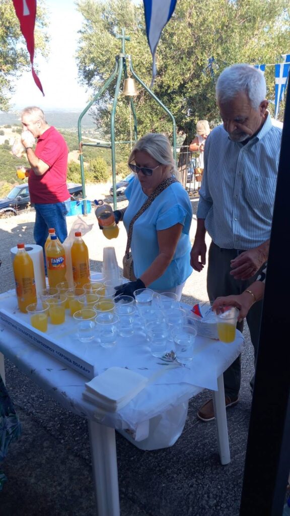 Ο εορτασμός της Παντάνασσας στο Τρουσάκι Σταροχωρίου ΦΩΤΟ