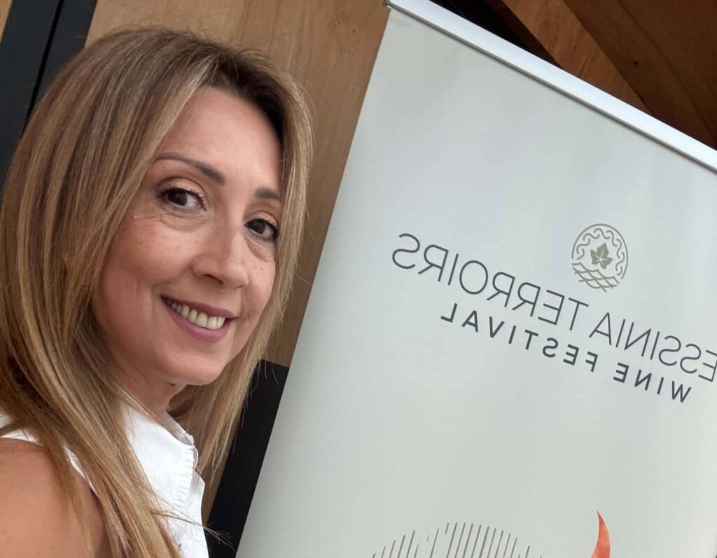 Η Ηρώ Τσιμπρή στο W Costa Navarino «Από το Αμπέλι στον Πολιτισμό: Συνδέοντας Τόπους, Ανθρώπους & Εμπειρίες» ΦΩΤΟ