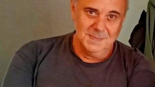 Γιάννης Κουλούρης, πρόεδρος της ΔΕΕΠ της ΝΔ, σε στιγμιότυπο θλίψης