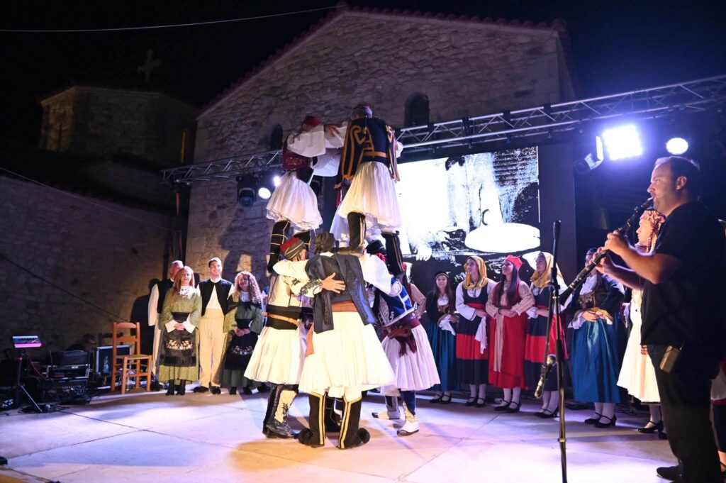 Χαλανδρίτσα: Άνοιξε τις πύλες της η Αγροτική Έκθεση – Στο επίκεντρο Πρωτογενής τομέας και Νέα γενιά ΦΩΤΟΡΕΠΟΡΤΑΖ