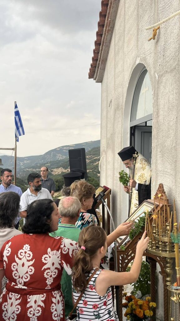Τα Θυρανοίξια των Αγίων Πάντων στα Λατσέϊκα Μοίρα Πατρών ΦΩΤΟ