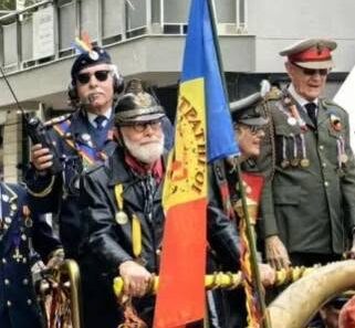 Οι Στρατηγοί του Πατρινού Καρναβαλιού αποχαιρετούν τον Τάκη Φουντά 15 Οι Στρατηγοί του Πατρινού Καρναβαλιού αποχαιρετούν τον Τάκη Φουντά