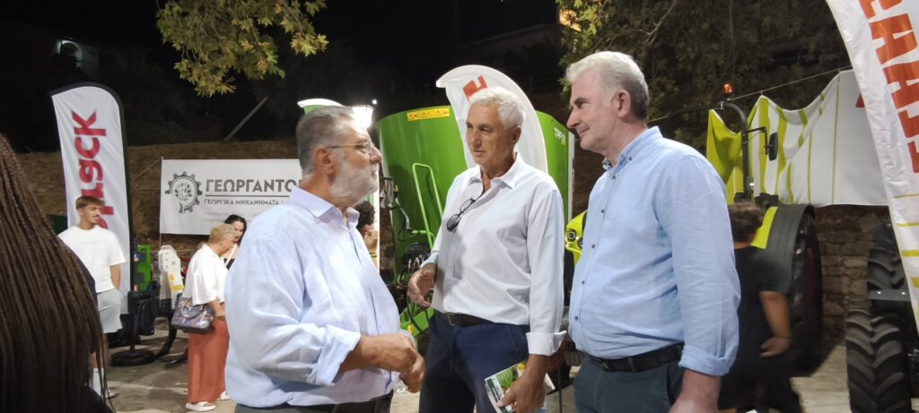 Ο Ανδρέας Παναγιωτόπουλος στην Αγροτική Έκθεση Χαλανδρίτσας ΒΙΝΤΕΟ-ΦΩΤΟ