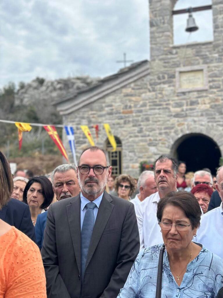 Αχαϊκός «μαραθώνιος» Ανδρέα Κατσανιώτη από τα Καλάβρυτα στο Αίγιο ΦΩΤΟ 8 Αχαϊκός «μαραθώνιος» Ανδρέα Κατσανιώτη από τα Καλάβρυτα στο Αίγιο ΦΩΤΟ