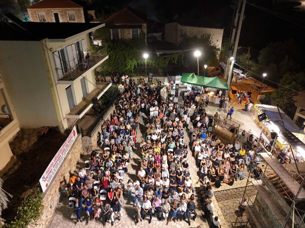 Εντυπωσιακές εικόνες από ψηλά στην 23η Αγροτική Έκθεση Χαλανδρίτσας ΦΩΤΟ
