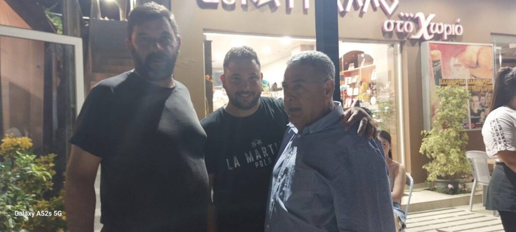 Ο Τάκης Αντωνόπουλος στην Αγροτική Έκθεση Χαλανδρίτσας ΦΩΤΟ