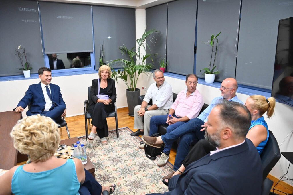 Χαλανδρίτσα: Άνοιξε τις πύλες της η Αγροτική Έκθεση – Στο επίκεντρο Πρωτογενής τομέας και Νέα γενιά ΦΩΤΟΡΕΠΟΡΤΑΖ