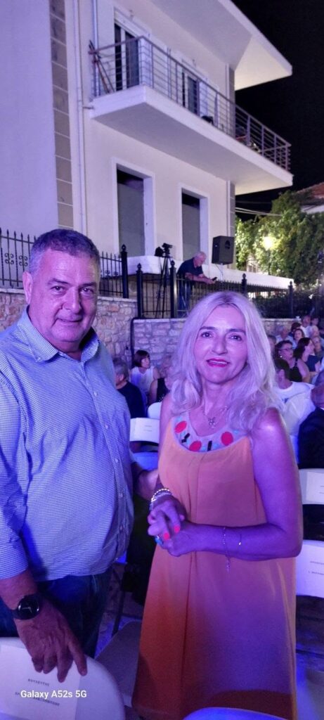 Ο Τάκης Αντωνόπουλος στην Αγροτική Έκθεση Χαλανδρίτσας ΦΩΤΟ