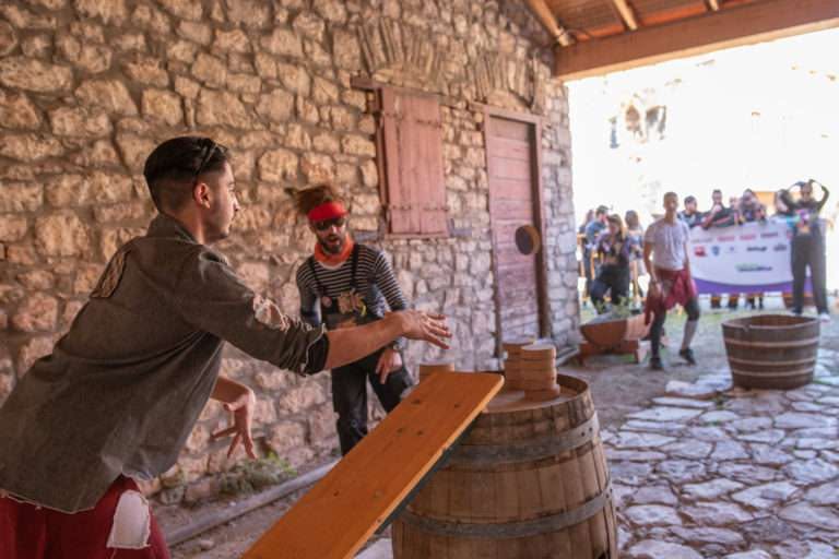 Η Achaia Clauss με Kαρναβαλικό φως πριν από 9 χρόνια ΦΩΤΟ