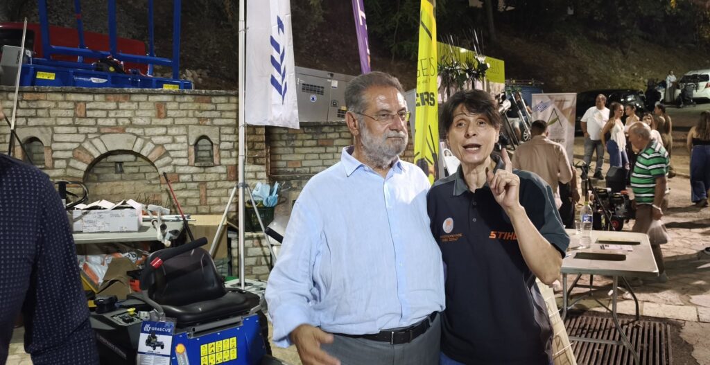 Ο Ανδρέας Παναγιωτόπουλος στην Αγροτική Έκθεση Χαλανδρίτσας ΒΙΝΤΕΟ-ΦΩΤΟ
