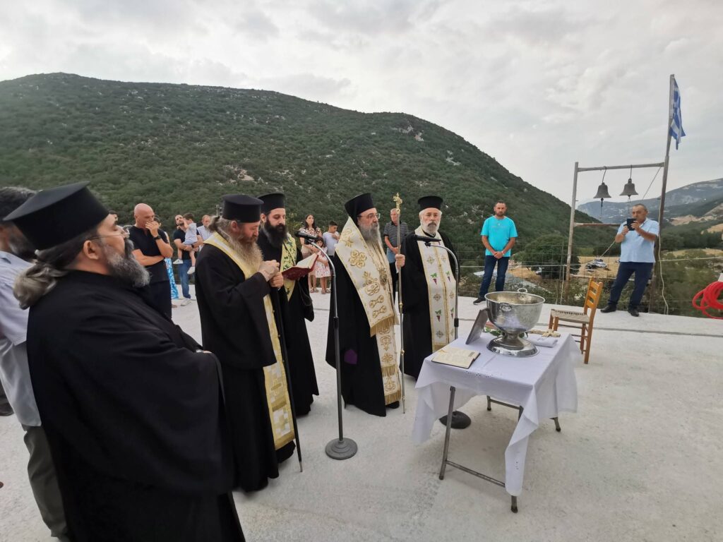 Τα Θυρανοίξια των Αγίων Πάντων στα Λατσέϊκα Μοίρα Πατρών ΦΩΤΟ
