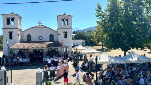 Ο ναός Αγίου Βασιλείου στο Μαζαράκι συμπλήρωσε 120 χρόνια από τη θεμελίωσή του ΦΩΤΟ 20 Ο ναός Αγίου Βασιλείου στο Μαζαράκι συμπλήρωσε 120 χρόνια από τη θεμελίωσή του ΦΩΤΟ