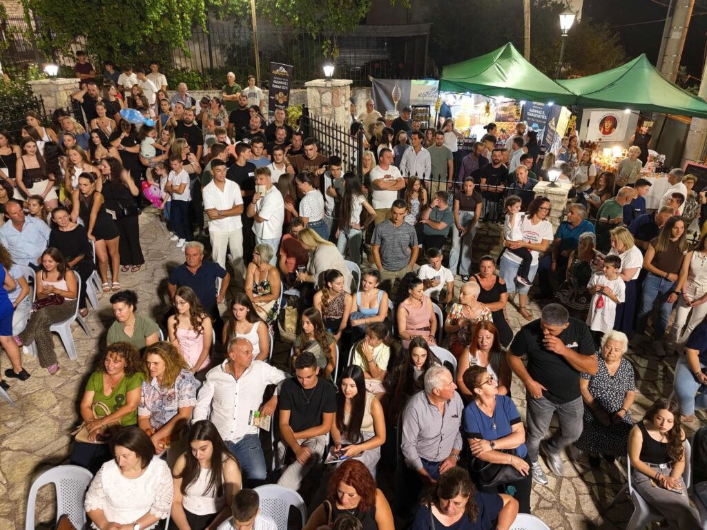 Εντυπωσιακές εικόνες από ψηλά στην 23η Αγροτική Έκθεση Χαλανδρίτσας ΦΩΤΟ