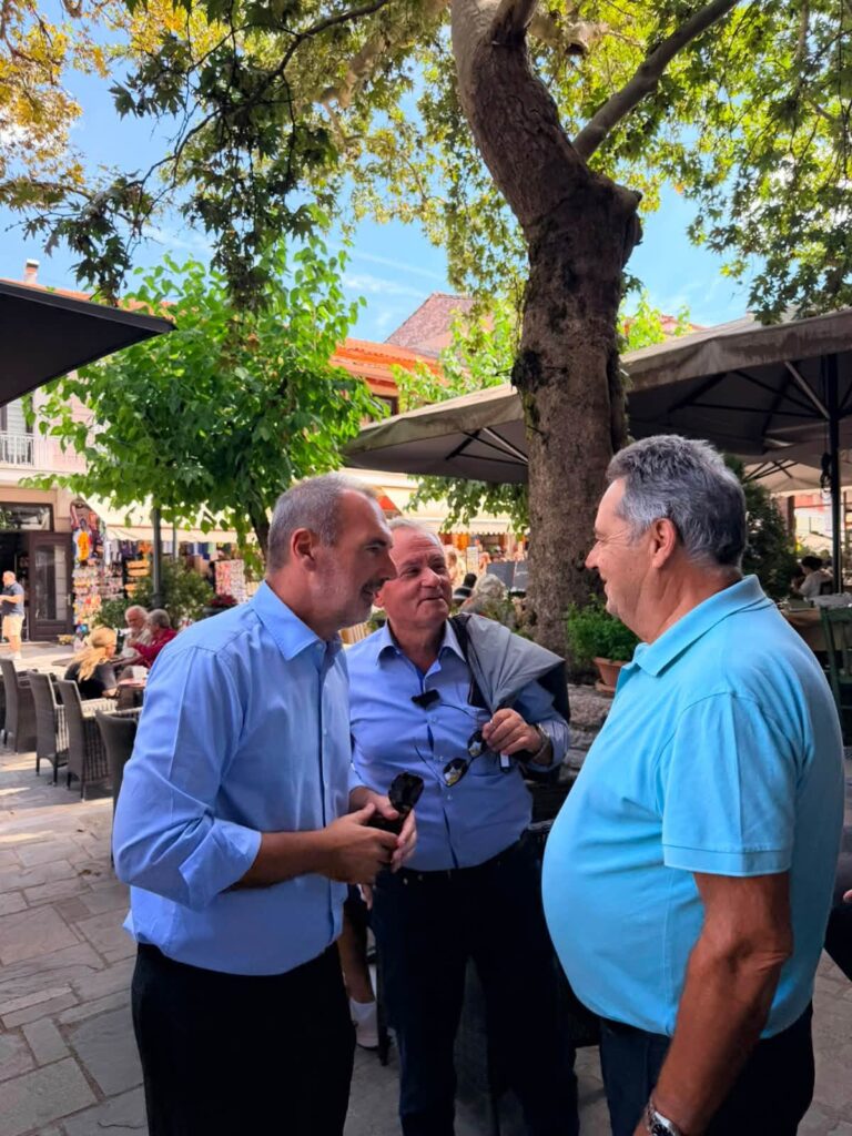 Αχαϊκός «μαραθώνιος» Ανδρέα Κατσανιώτη από τα Καλάβρυτα στο Αίγιο ΦΩΤΟ 9 Αχαϊκός «μαραθώνιος» Ανδρέα Κατσανιώτη από τα Καλάβρυτα στο Αίγιο ΦΩΤΟ