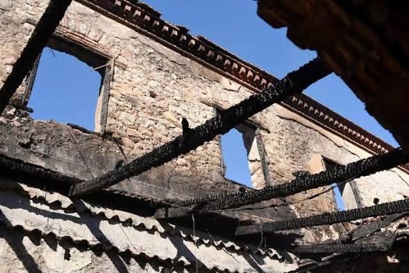 Πάτρα: Το ΠΑΣΟΚ ζητά στήριξη και αναστήλωση της Achaia Clauss μετά την πυρκαγιά 5 Πάτρα: Το ΠΑΣΟΚ ζητά στήριξη και αναστήλωση της Achaia Clauss μετά την πυρκαγιά