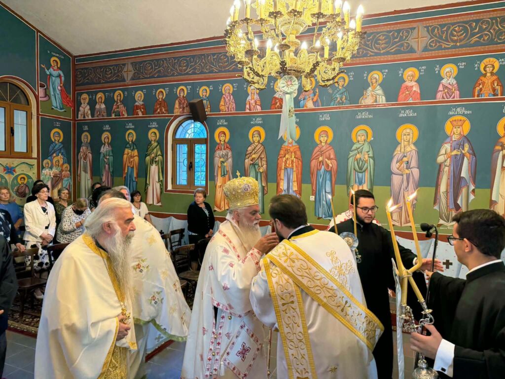 Στον Αγιο Νεκτάριο Καλαβρύτων ο Μητροπολίτης Ιερώνυμος ΦΩΤΟ