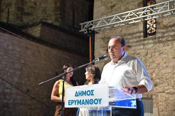 Ο Ανδρέας Φίλιας στην Αγροτική Έκθεση του Δήμου Ερυμάνθου ΦΩΤΟ
