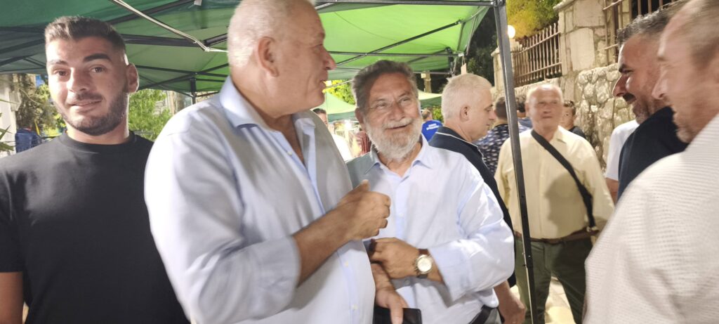 Ο Ανδρέας Παναγιωτόπουλος στην Αγροτική Έκθεση Χαλανδρίτσας ΒΙΝΤΕΟ-ΦΩΤΟ