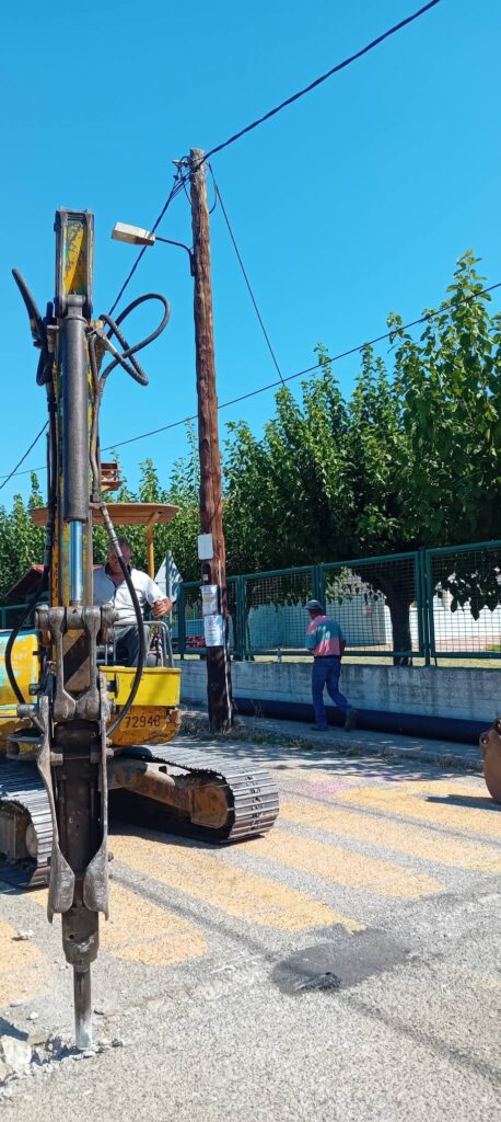 Ακράτα: Αντιπλημμυρική θωράκιση στο σχολείο πριν τα πρωτοβρόχια ΦΩΤΟ