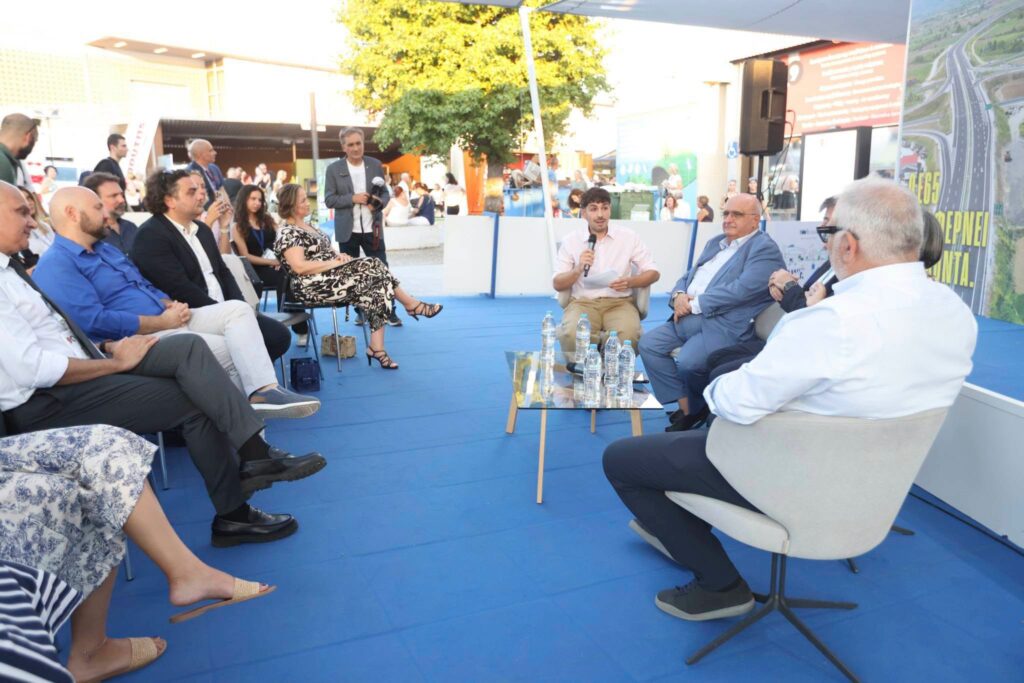 Ο πρύτανης του Πανεπιστημίου Πατρών Χρήστος Μπούρας εκπροσώπησε την EUNICoast στην ΔΕΘ ΒΙΝΤΕΟ-ΦΩΤΟ
