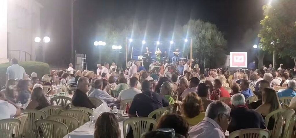 Η «Γιορτή Παραδοσιακής Πίτας» στα Άνω Σουδενεῖκα Αχαΐας ΦΩΤΟ 8 Η «Γιορτή Παραδοσιακής Πίτας» στα Άνω Σουδενεῖκα Αχαΐας ΦΩΤΟ