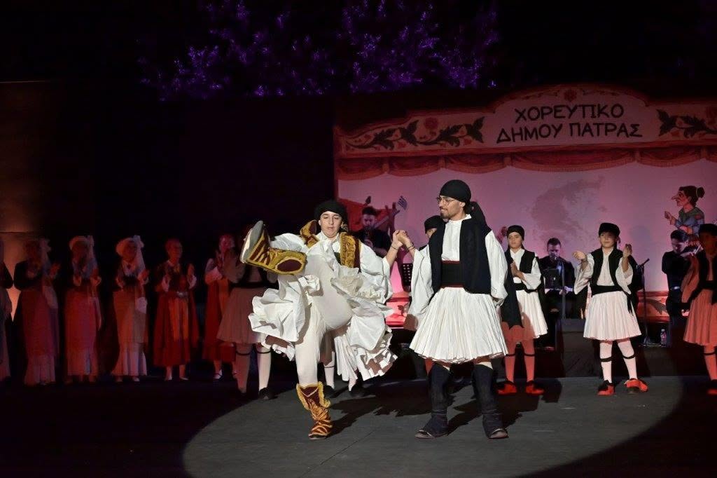 «Χνάρια μνήμης και χορού» στο Διεθνές Φεστιβάλ Πάτρας ΦΩΤΟ