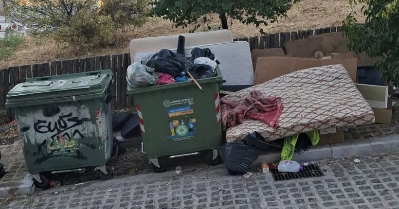 Πάτρα: «Συγκάτοικοι» με κατσαρίδες και ποντίκια σε ογκώδη αντικείμενα χωρίς καθαριότητα επί μήνες ΦΩΤΟ