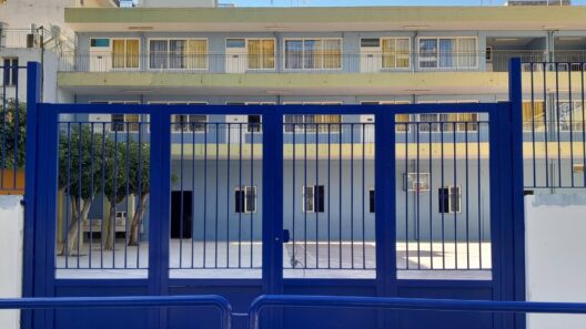 Πάτρα: Αγνώριστο το ανακαινισμένο ιστορικό «Στρούμπειο» σχολείο ΦΩΤΟ 13 Παλιό σχολείο Στρώμπειο στην Πάτρα, εγκαταλελειμμένο κτίριο