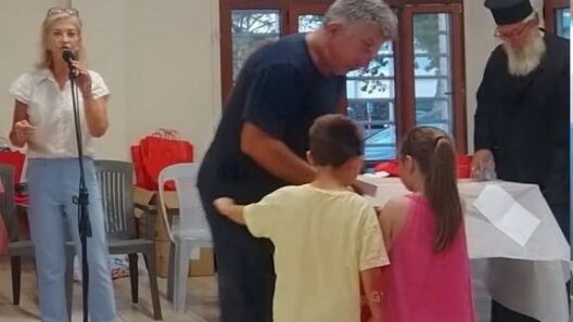 Φωτογραφία από την πολυτεκνική οργάνωση στο Πάτρα, κοντά στη μίκρα…