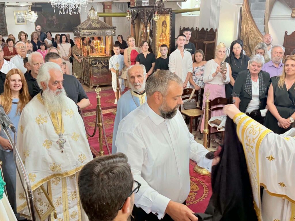 Χειροτονία του Δημοσθένους Ντόκου στους Αμπελοκήπους Αιγείρας ΦΩΤΟ