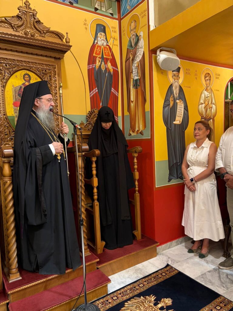 Πανηγυρικός εσπερινός στην Ιερά Μονή Τιμίου Σταυρού στην Ανθούπολη ΦΩΤΟ