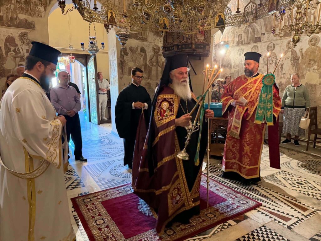 Του Τιμίου Σταυρού στην Μονή Μεγάλου Σπηλαίου ΦΩΤΟ