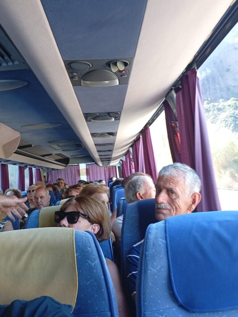 Εκδρομή του Συλλόγου Αγίου Βασιλείου στην Πλατανιώτισσα ΦΩΤΟ