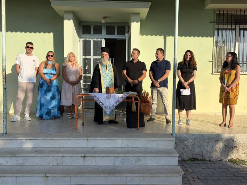Η τελετή του αγιασμού στο σχολείο Λιμνοχωρίου ΦΩΤΟ 4 Αυτόματο πρόσχεδιο, εικόνα από το PatraPress.gr