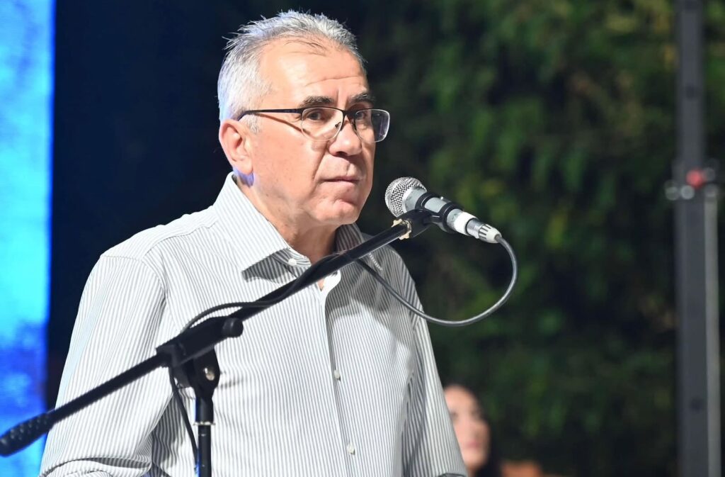 «Ας μη μάθουν όλα όσα θα τους διδάξουμε»