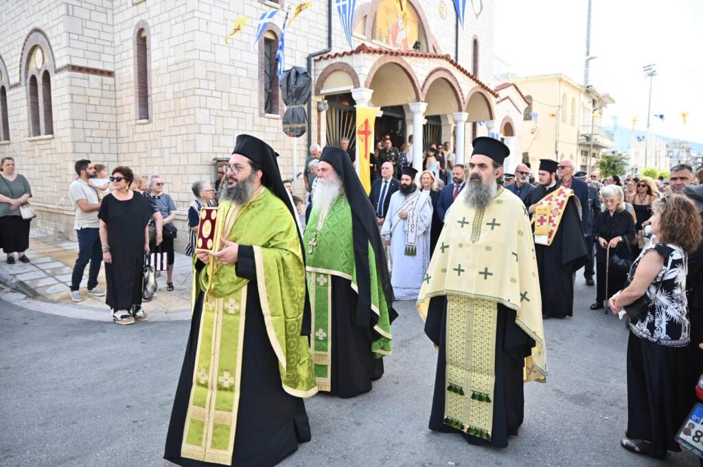 Τιμήθηκε στον Ι.Ν. Αγίας Φωτεινής η Ημέρα Εθνικής Μνήμης της Μικρασιατικής Καταστροφής ΦΩΤΟ