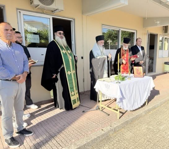Αγιασε τρία σχολεία ο Μητροπολίτης Καλαβρύτων και Αιγιαλείας Ιερώνυμος ΦΩΤΟ