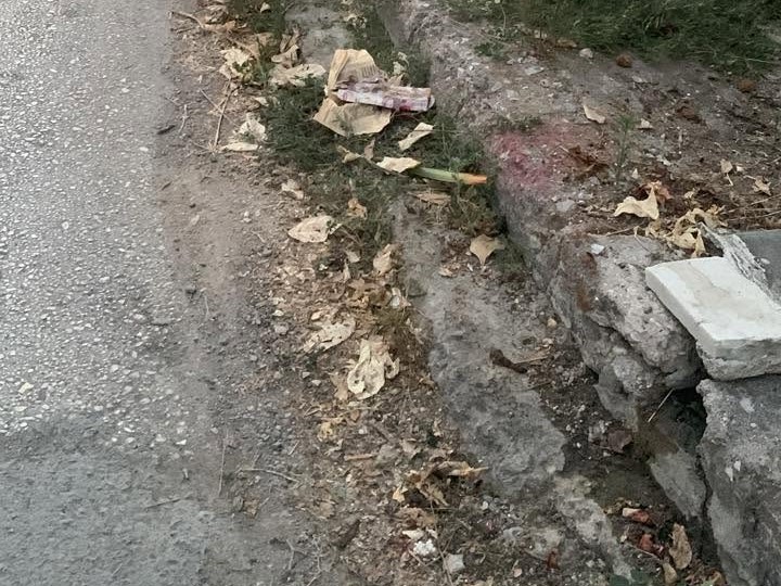 Εγλυκάδα: Έντονες διαμαρτυρίες κατοίκων για έλλειψη καθαριότητας ΦΩΤΟσ