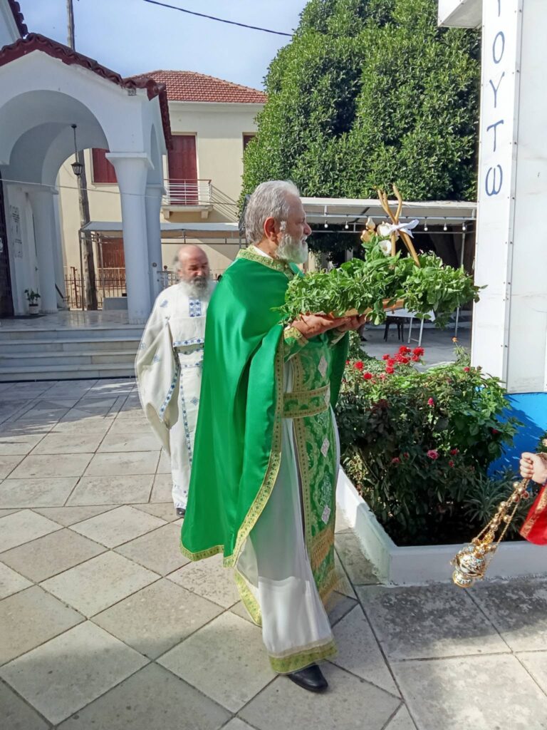 Εορτασμός για την Ύψωση του Τιμίου Σταυρού στα Ροΐτικα ΦΩΤΟ